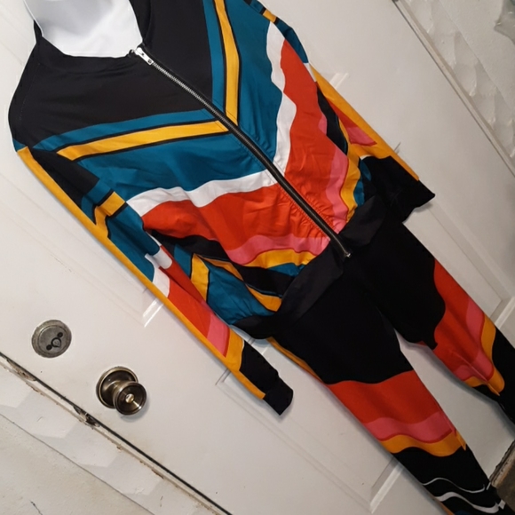 NWT Women's Juniors Bright & Trendy MS MOUSE XL Jacket & Leggings Tracksuit Set - Picture 13 of 16
